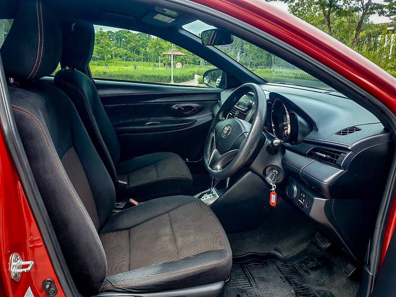 2014 TOYOTA YARIS ECO 1.2 E