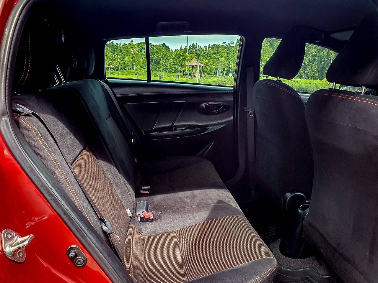 2014 TOYOTA YARIS ECO 1.2 E