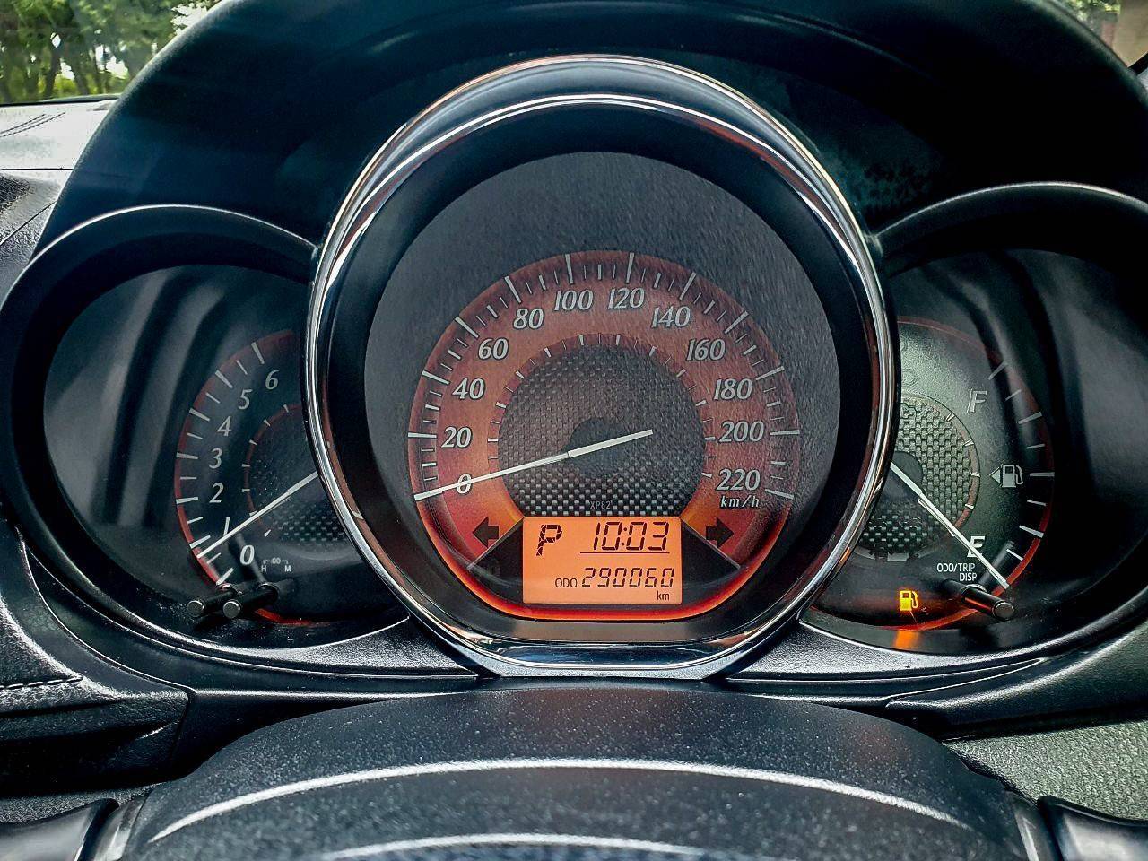 2014 TOYOTA YARIS ECO 1.2 E