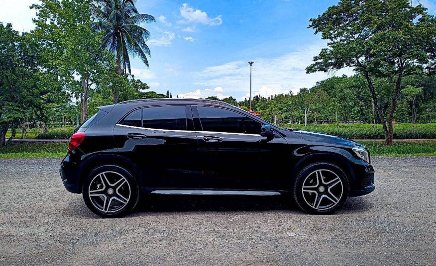 2016 BENZ GLA-CLASS 250 AMG SUNROOF