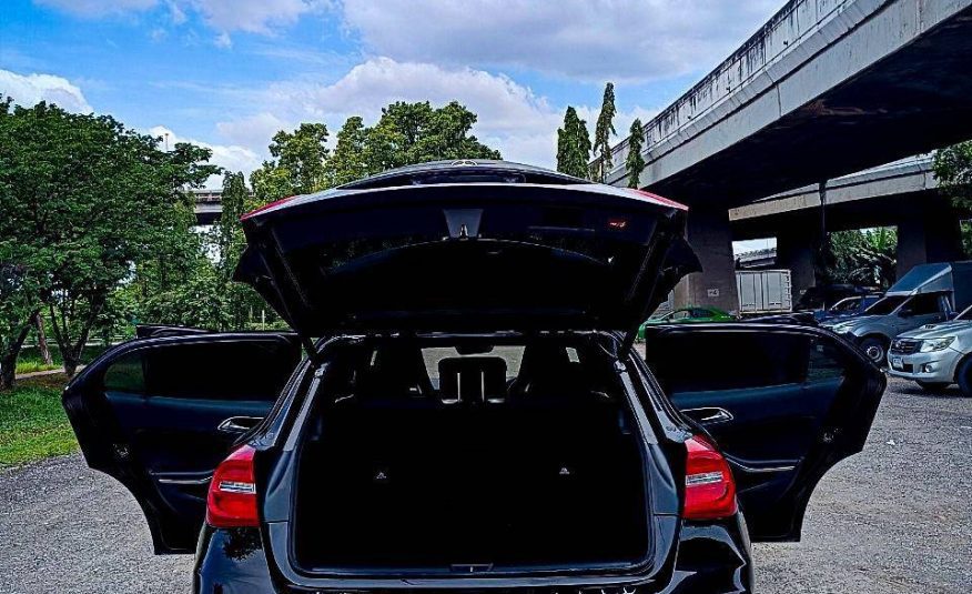 2016 BENZ GLA-CLASS 250 AMG SUNROOF