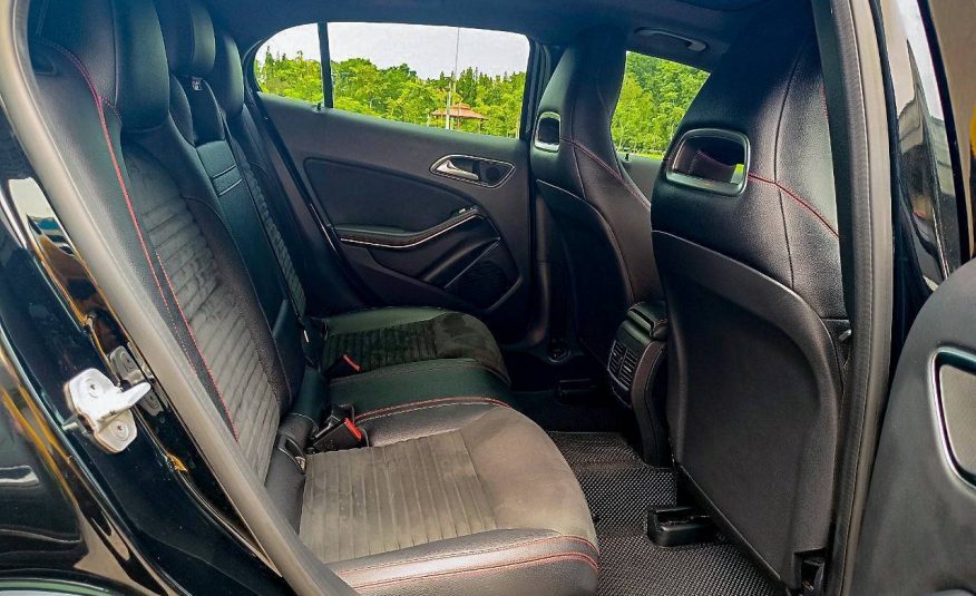 2016 BENZ GLA-CLASS 250 AMG SUNROOF