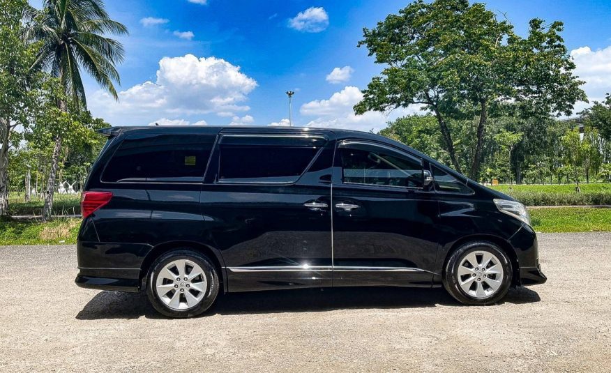 2014 TOYOTA ALPHARD 2.4