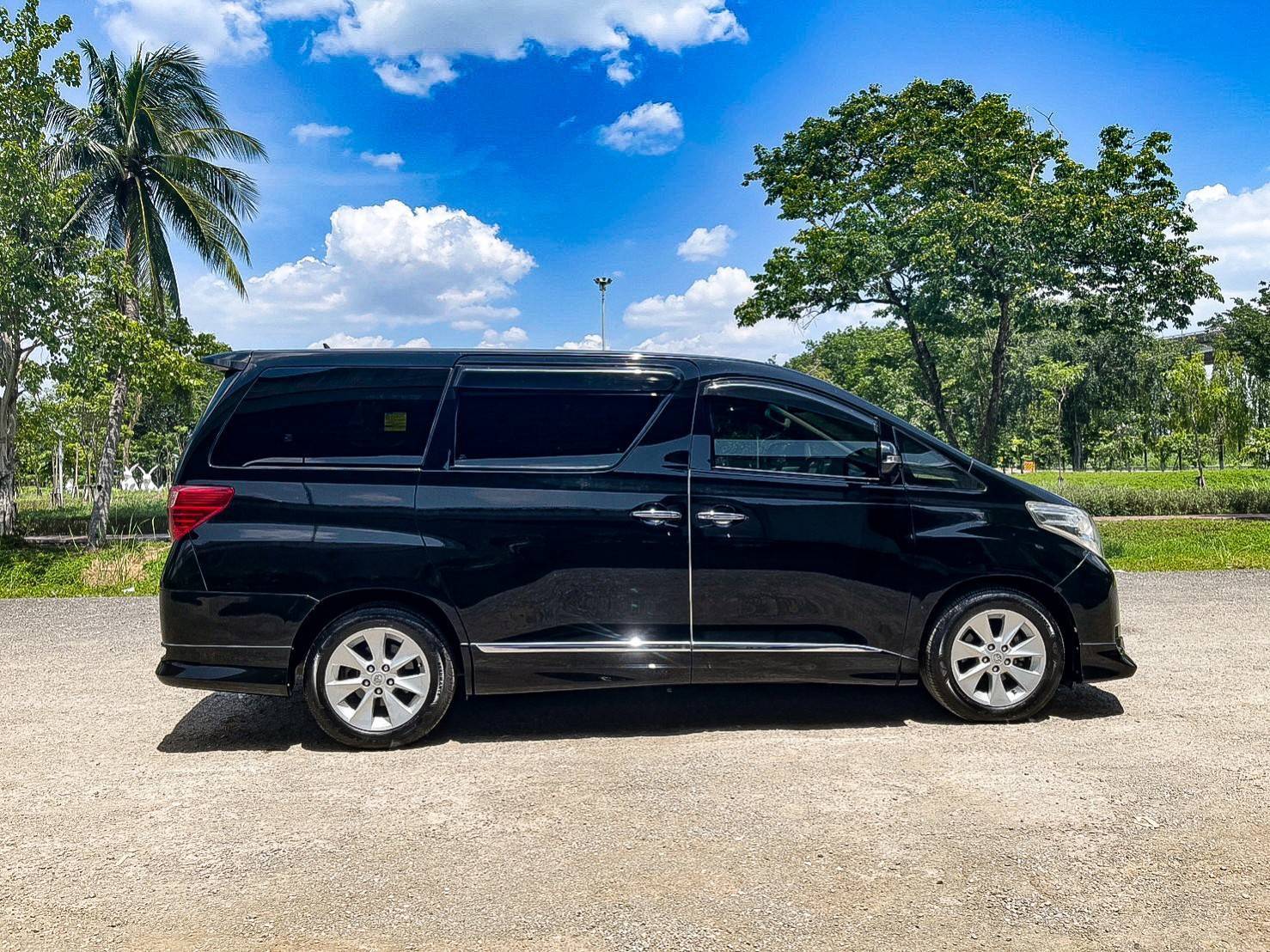 2014 TOYOTA ALPHARD 2.4
