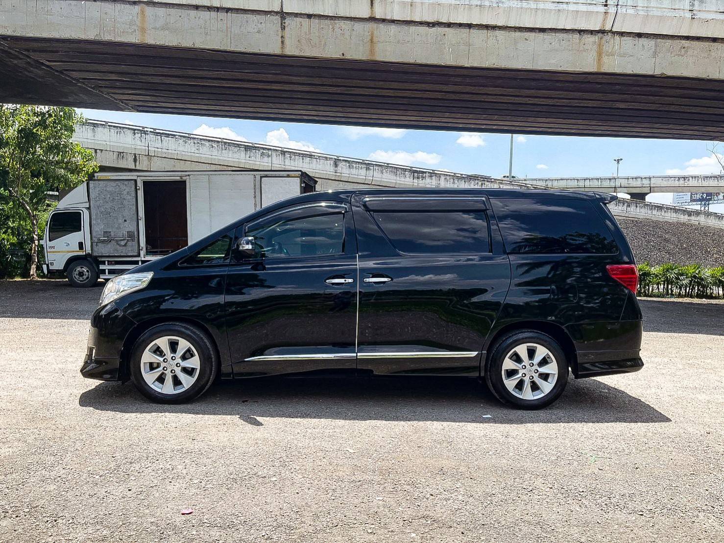 2014 TOYOTA ALPHARD 2.4