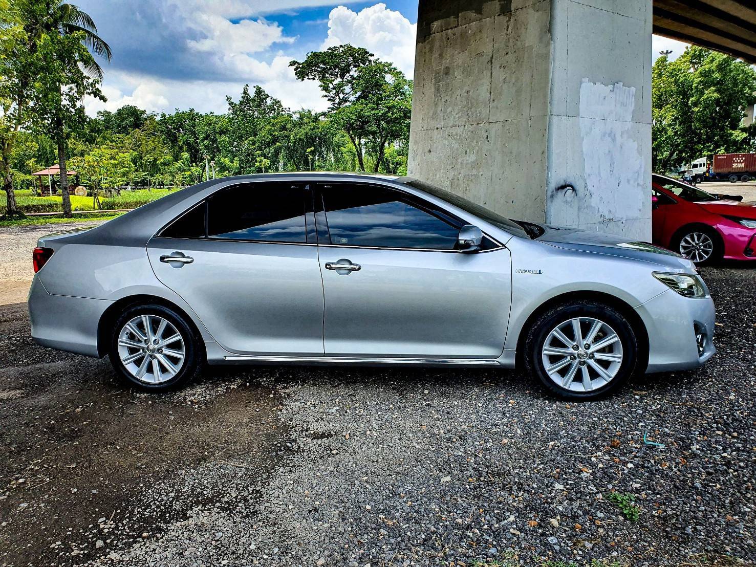 TOYOTA CAMRY 2.5 HV HYBRID DVD