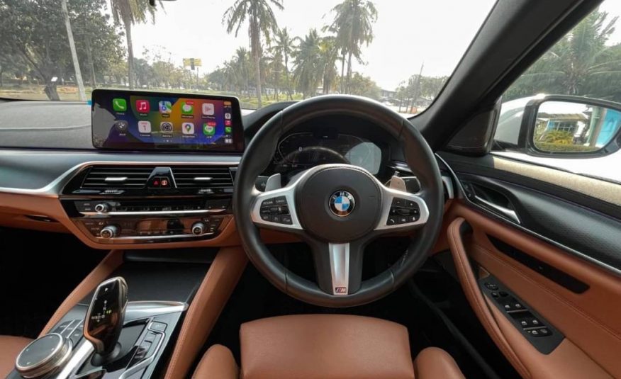 2021 BMW 520d M Sport