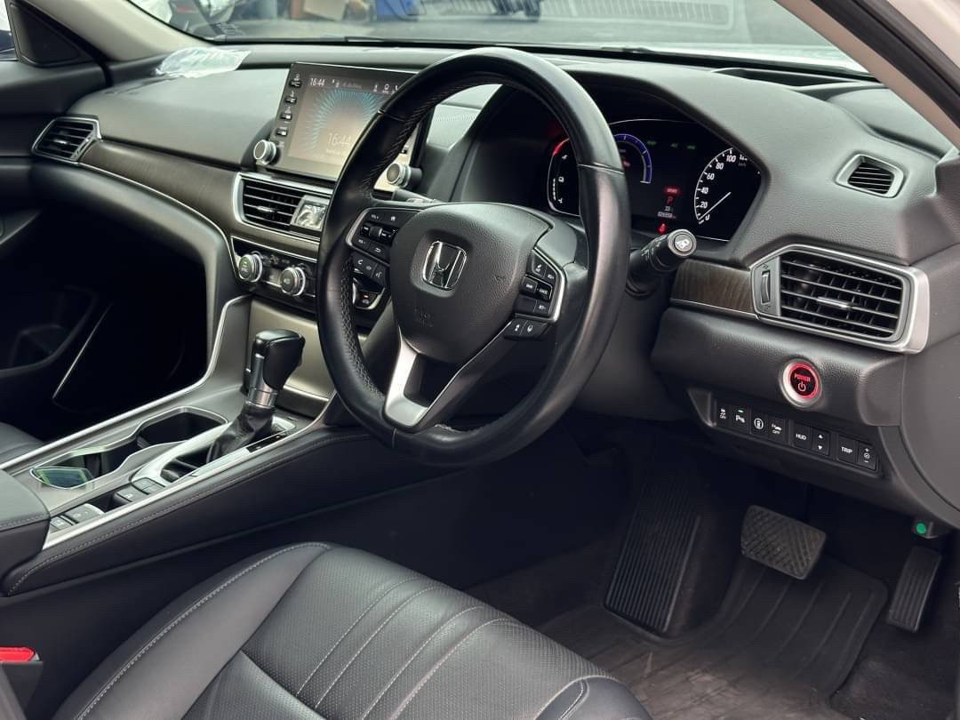 2019 HONDA ACCORD 2.0 HYBRID TECH SUNROOF (G10)