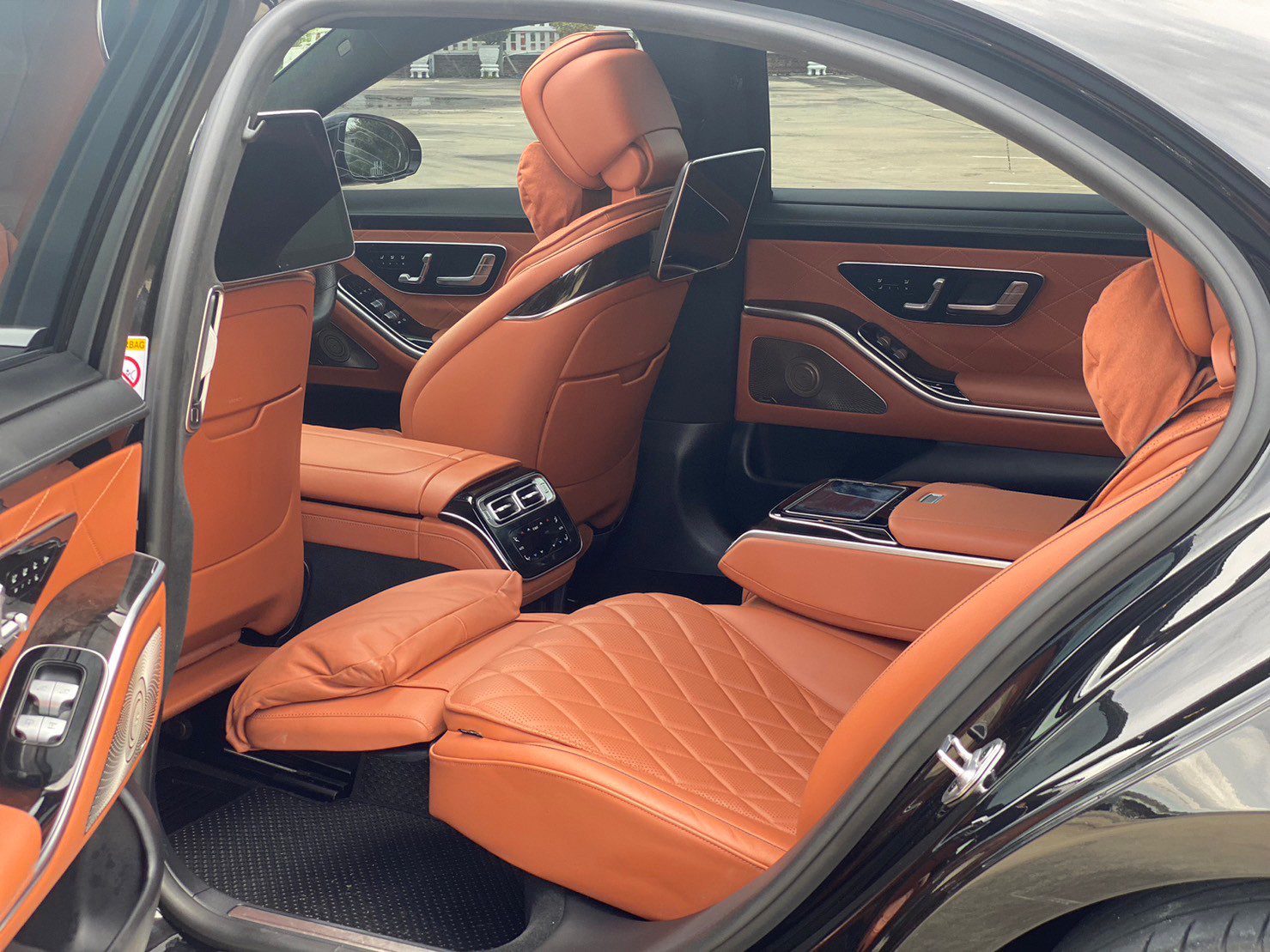 2022 Mercedes Benz S580e AMG Premium
