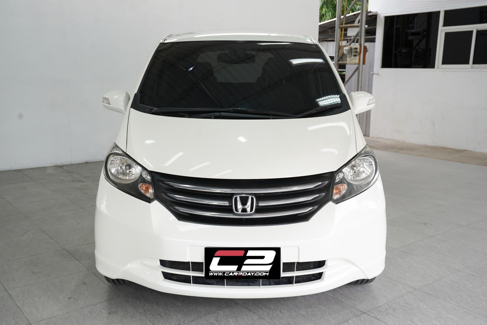 2010 HONDA FREED 1.5 E AT