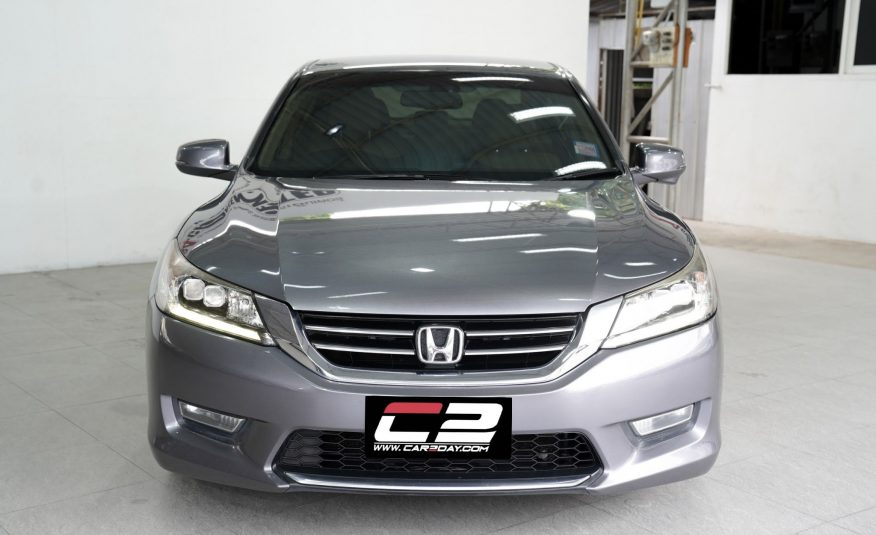 HONDA ACCORD 2.4 EL AT