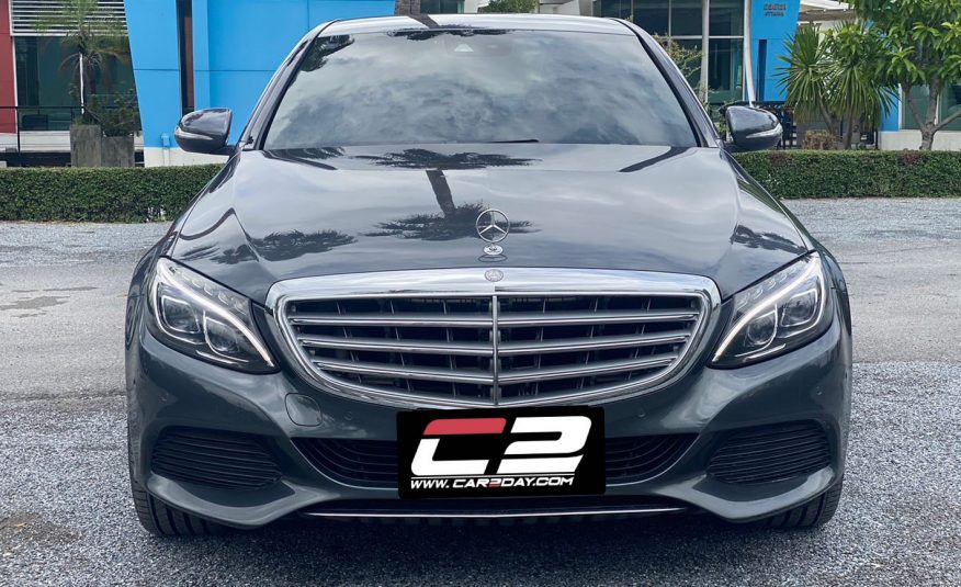 2015 Mercedes Benz C300 Exclusive Bluetec Hybrid