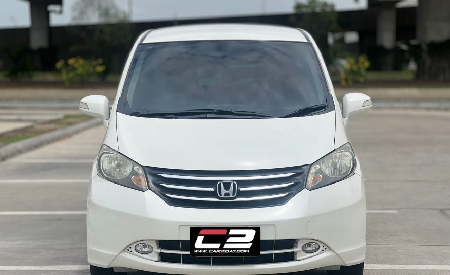 2011 HONDA FREED 1.5SE