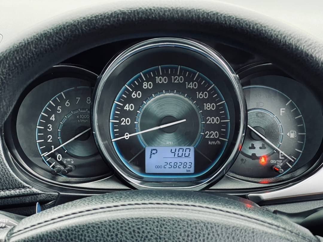 2015 TOYOTA VIOS 1.5 E