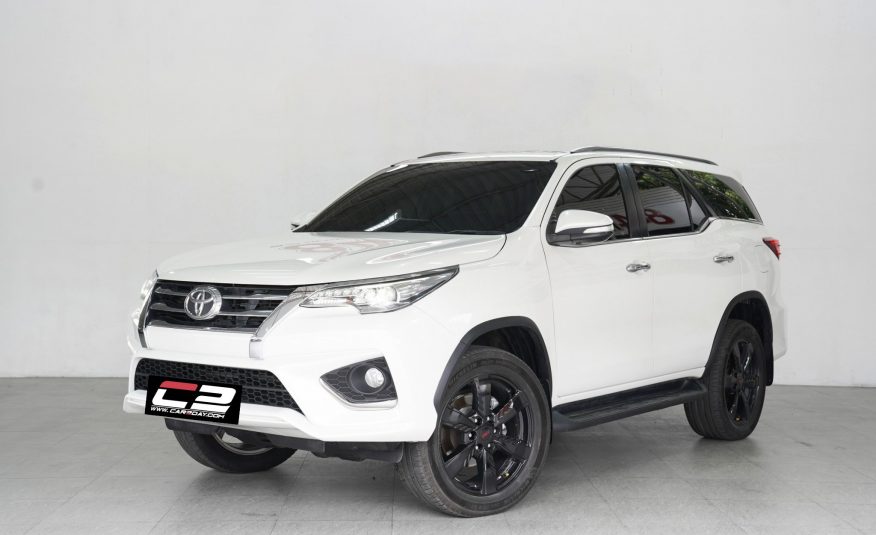 2016 TOYOTA FORTUNER 2.8 TRD SPORTIVO AT