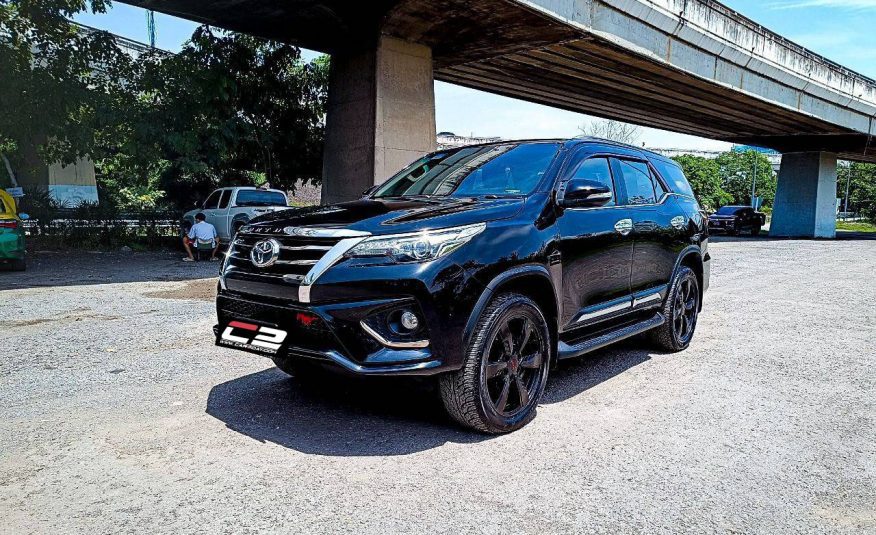 2016 TOYOTA FORTUNER 2.8 TRD SPORTIVO 4WD