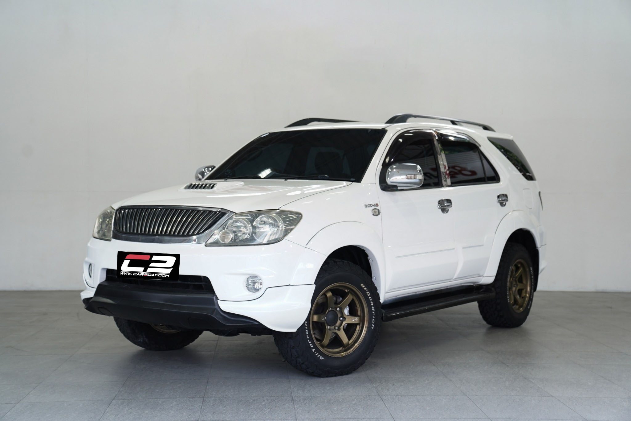 2005 TOYOTA FORTUNER 3.0 V AT