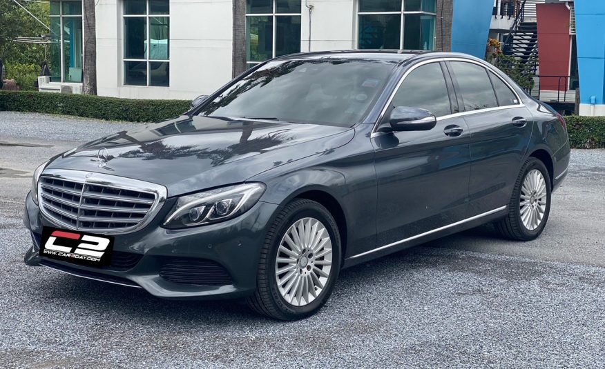 2015 Mercedes Benz C300 Exclusive Bluetec Hybrid