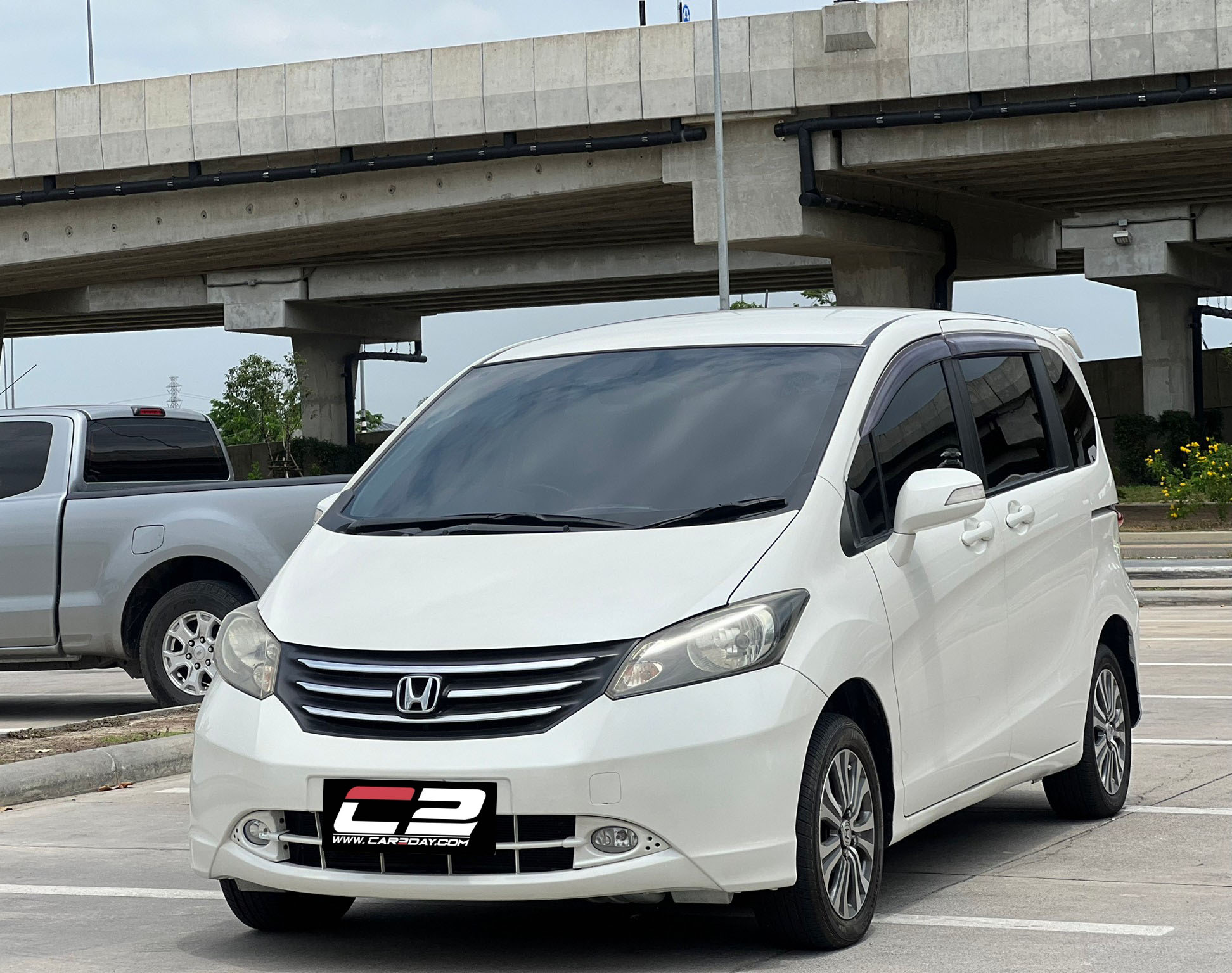 2011 HONDA FREED 1.5SE