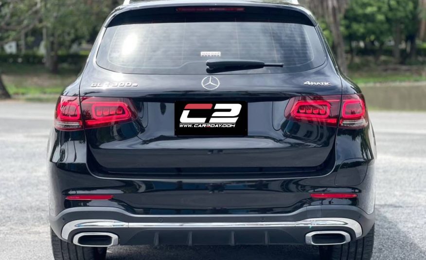 2020 Mercedes Benz GLC300e AMG 4MATIC