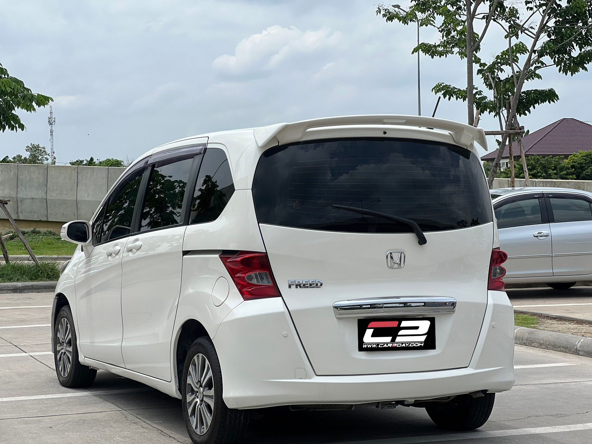 2011 HONDA FREED 1.5SE