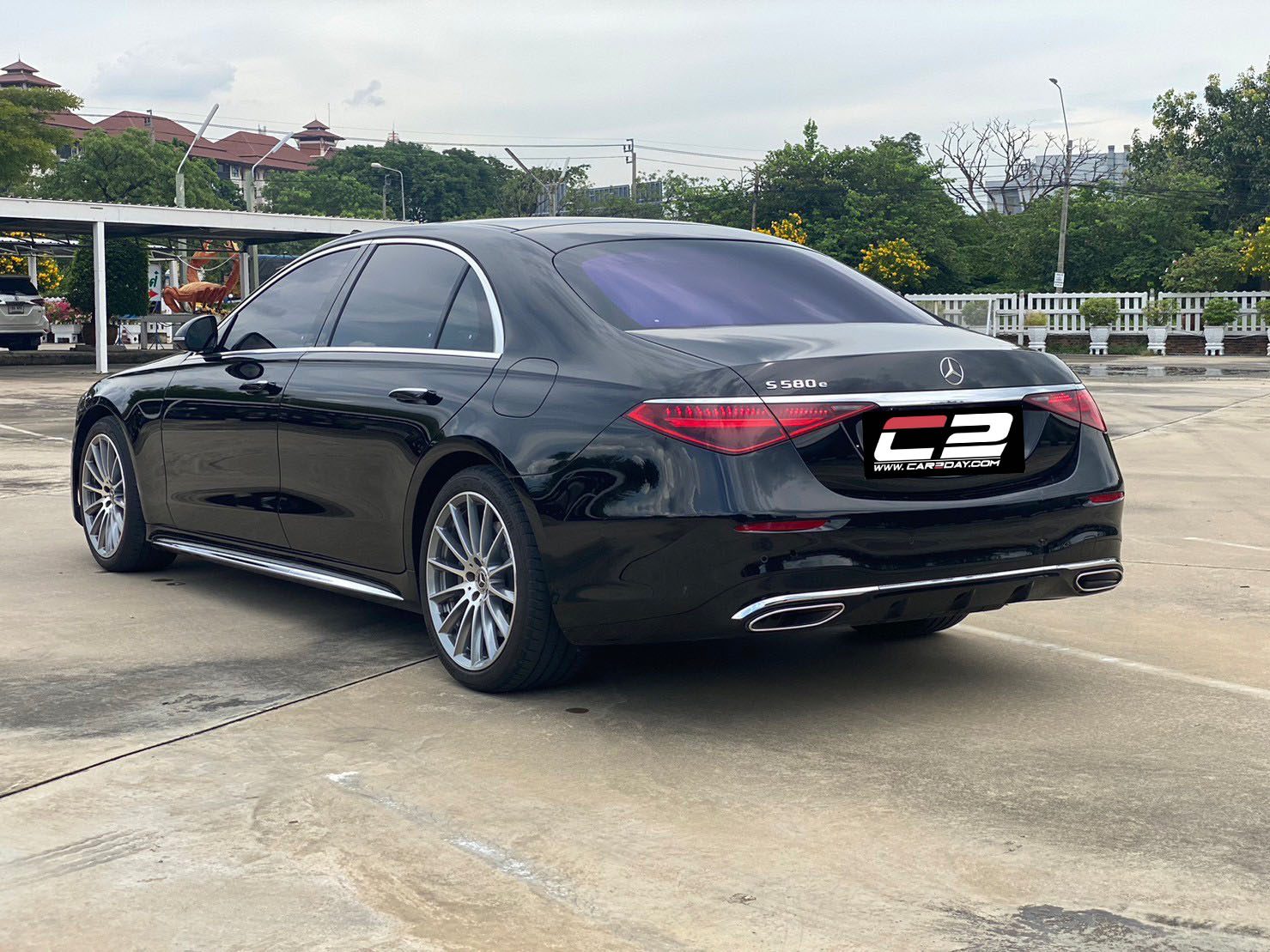 2022 Mercedes Benz S580e AMG Premium