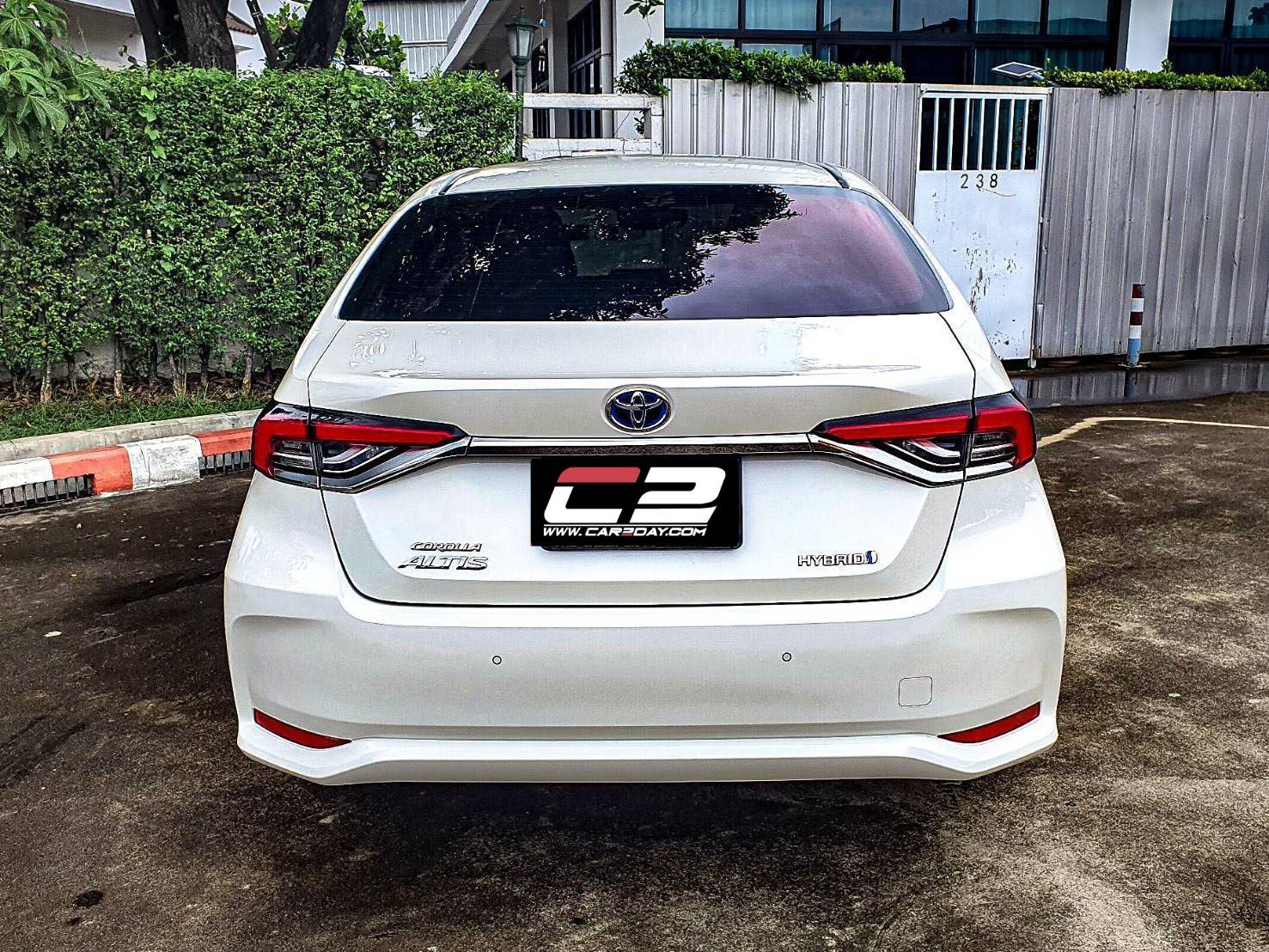 2019 TOYOTA COROLLA ALTIS 1.8 HYBRID