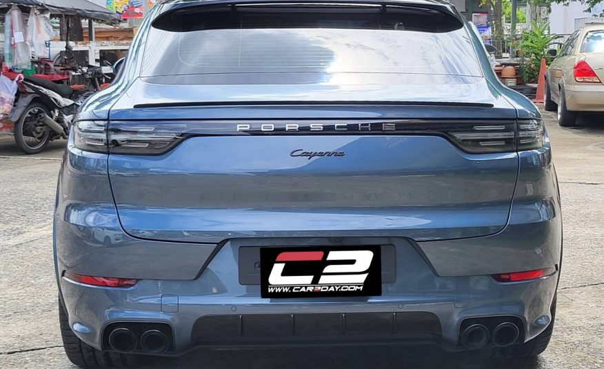 2020 Porsche Cayenne e-hybrid Coupe