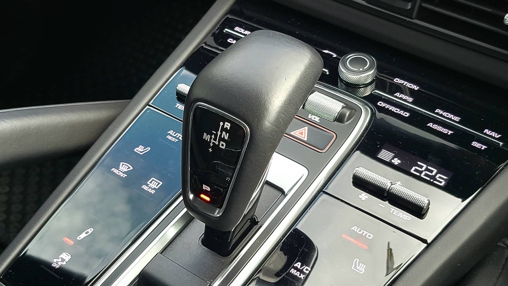 2020 Porsche Cayenne e-hybrid Coupe