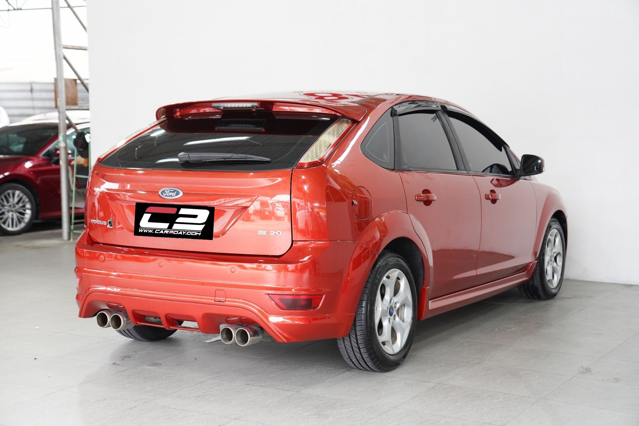 FORD FOCUS 2.0 S AT
