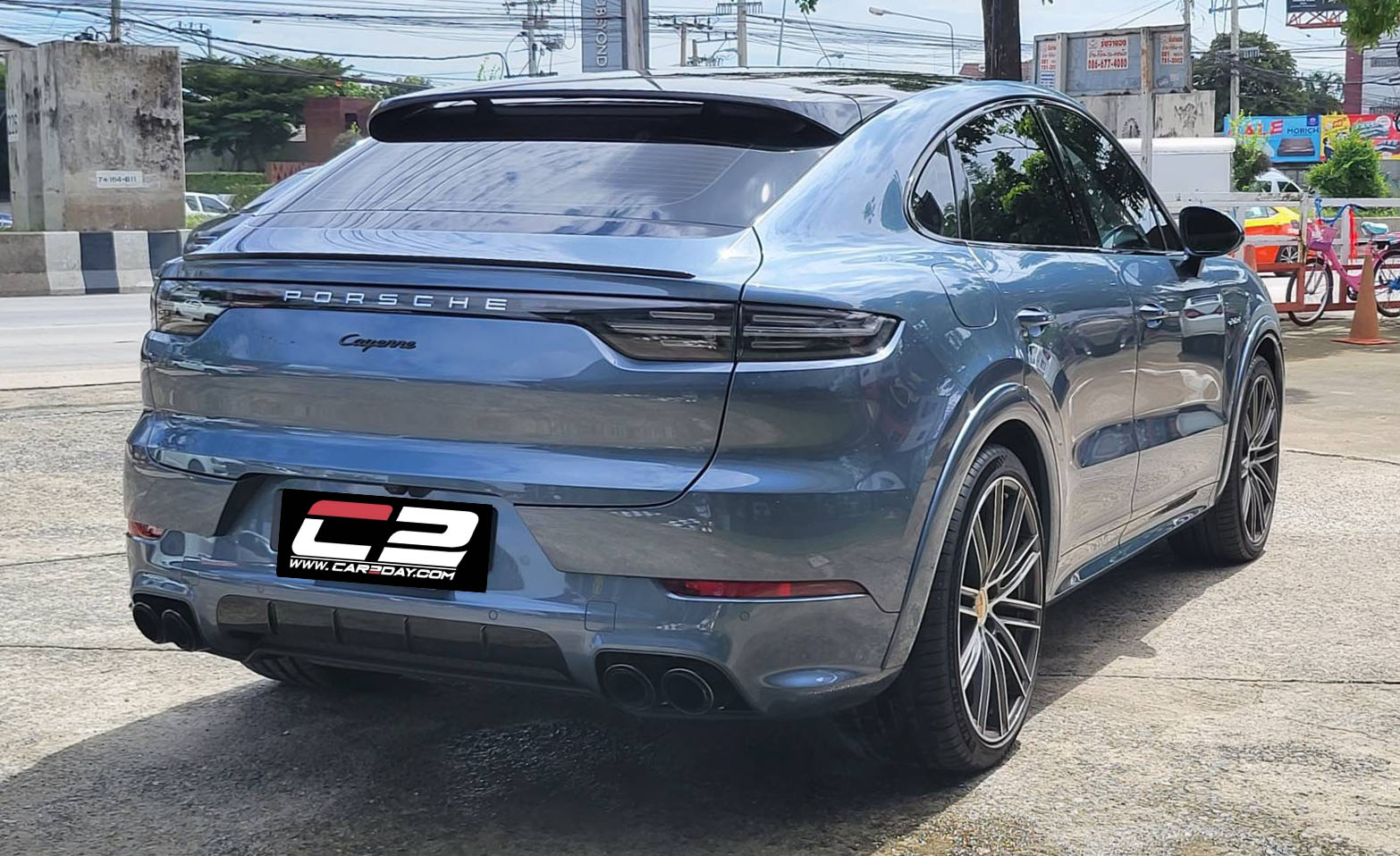 2020 Porsche Cayenne e-hybrid Coupe