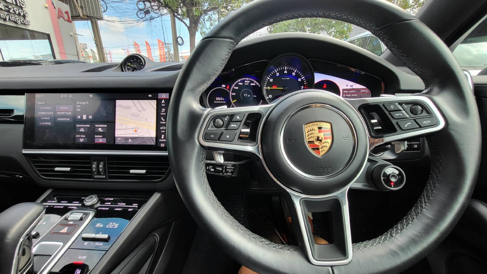 2020 Porsche Cayenne e-hybrid Coupe
