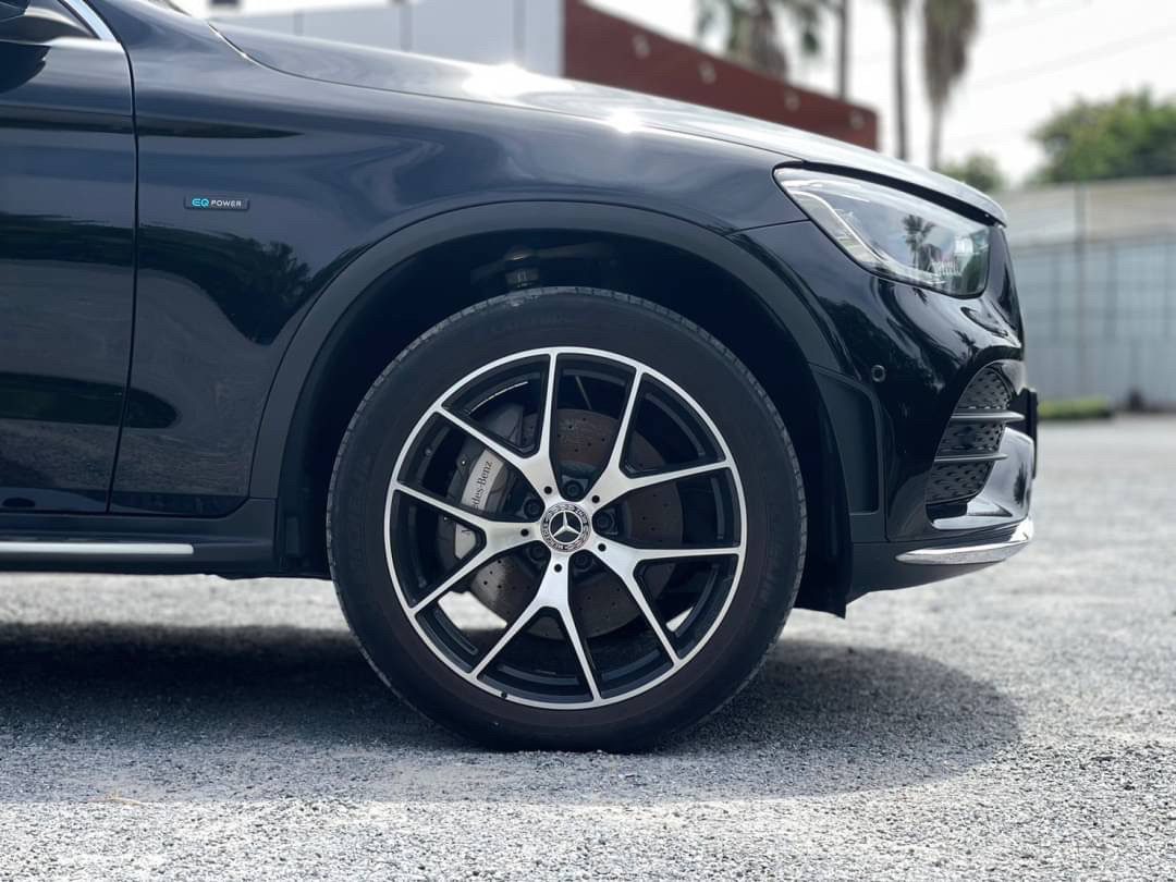 2020 Mercedes Benz GLC300e AMG 4MATIC