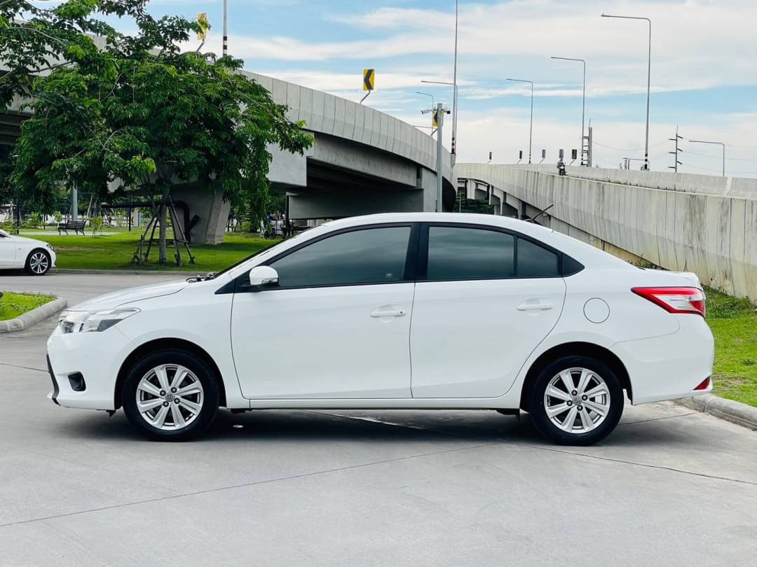 2015 TOYOTA VIOS 1.5 E