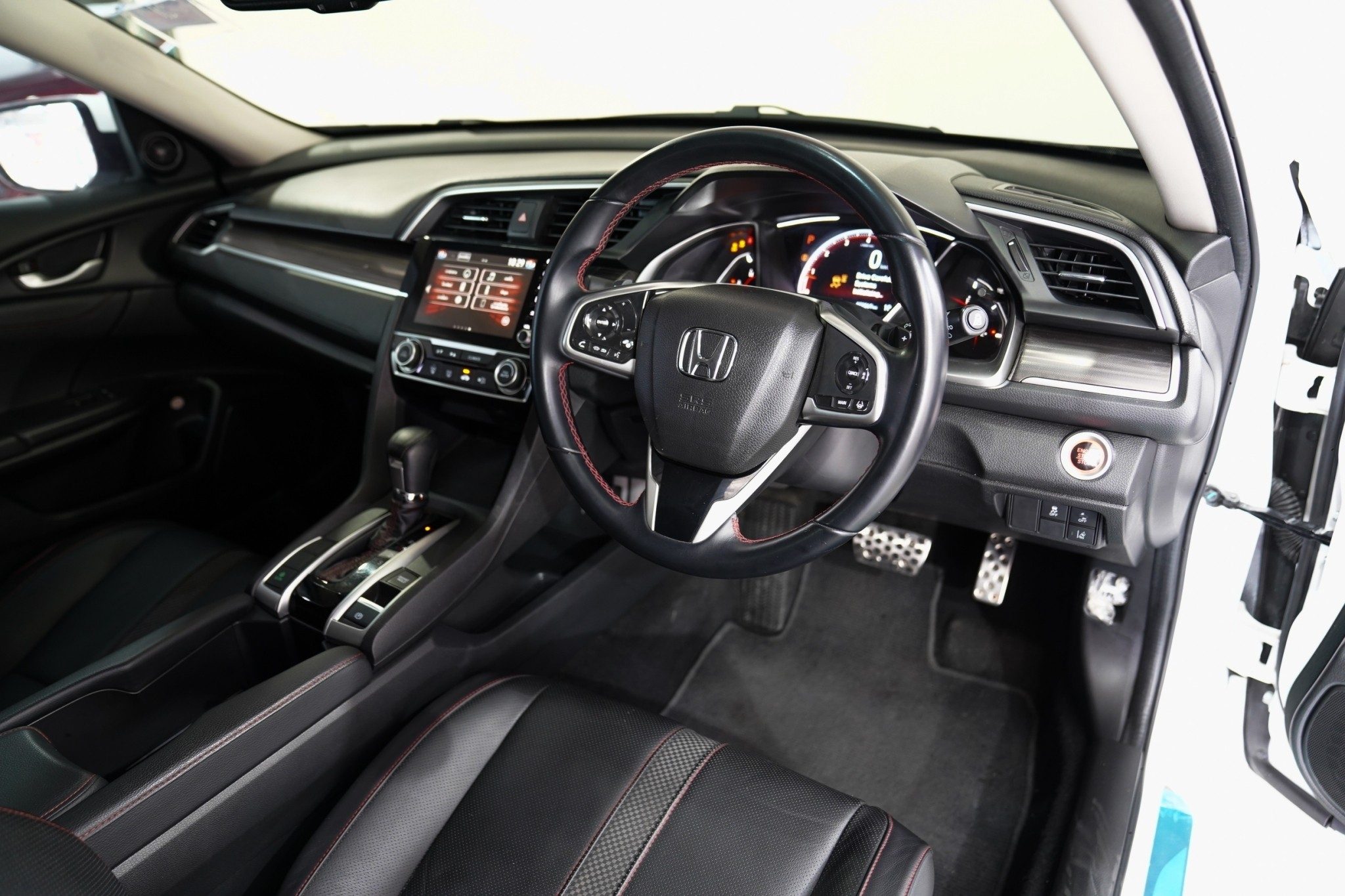 2019 HONDA CIVIC 1.5 TURBO RS AT