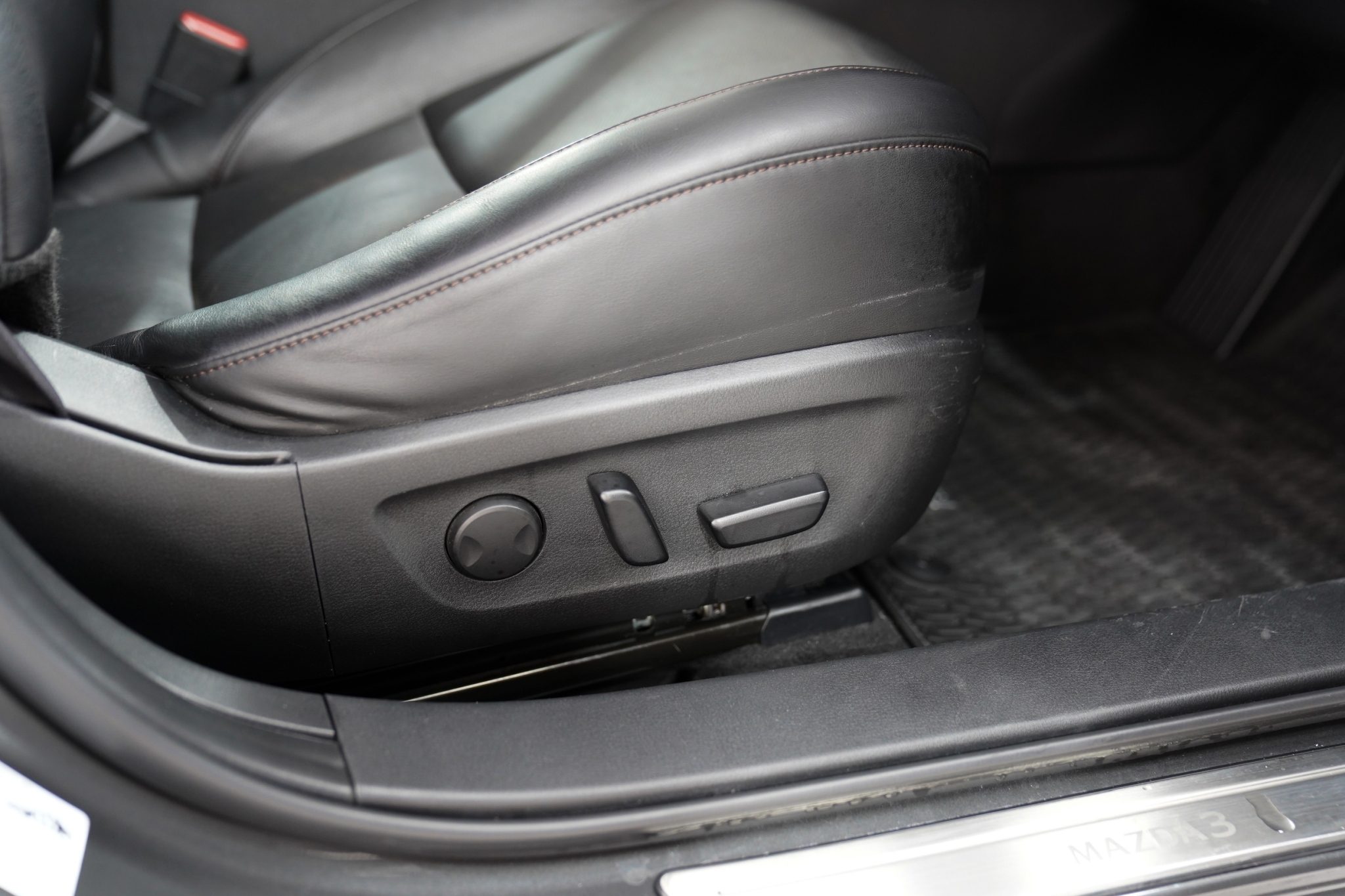 2019 MAZDA MAZDA3 2.0 S SEDAN AT