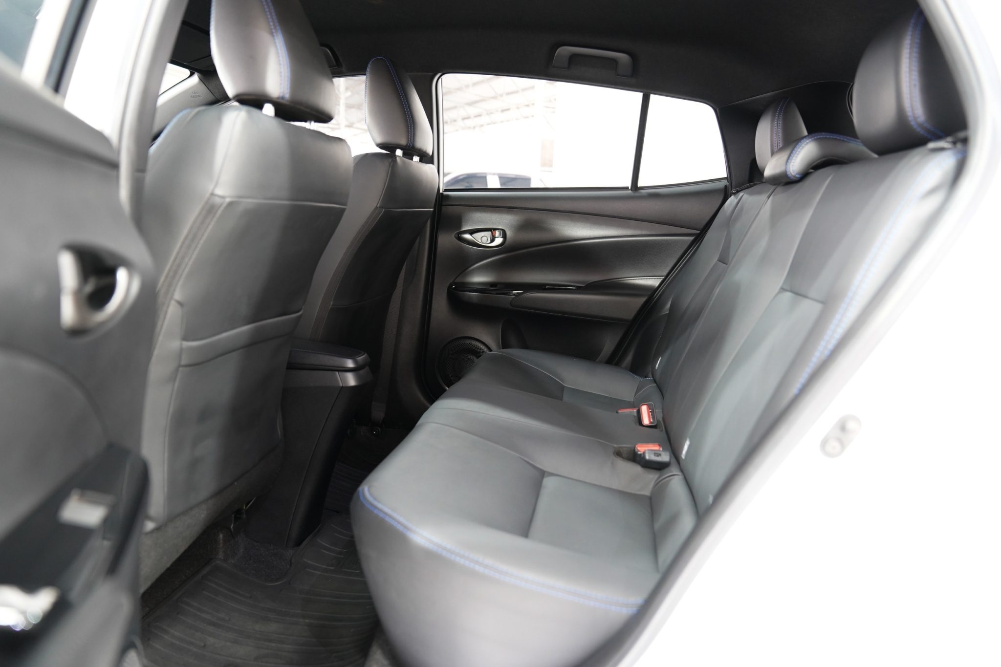 2022 TOYOTA YARIS 1.2 SPORT AT