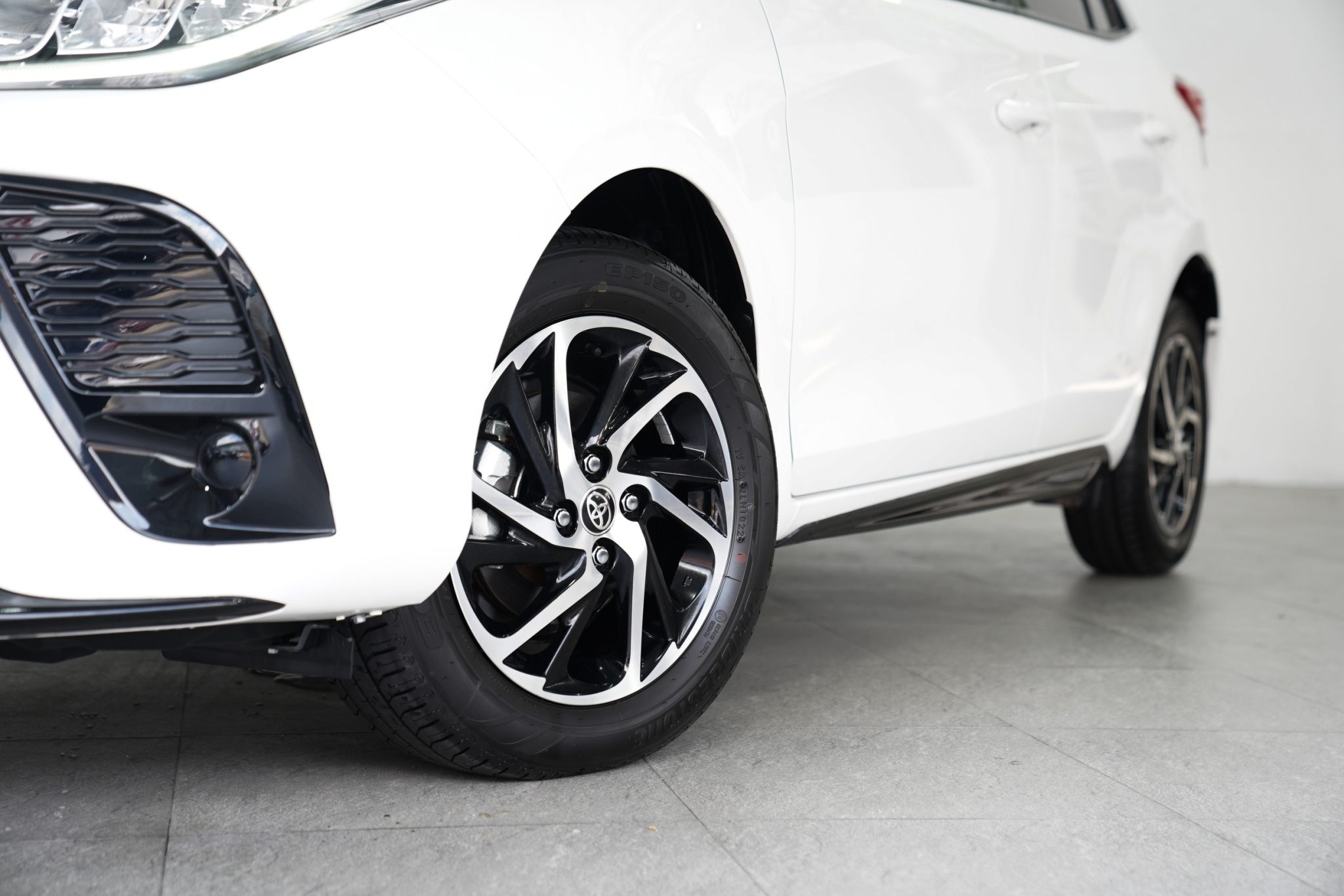 2022 TOYOTA YARIS 1.2 SPORT AT