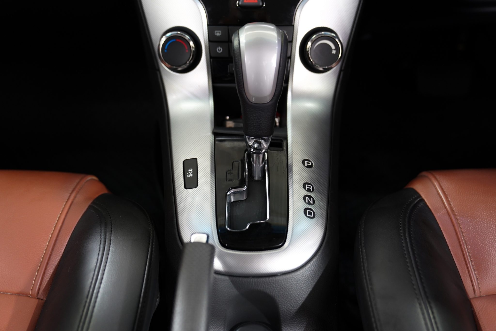 CHAVROLET CRUZE 1.8 LTZ AT