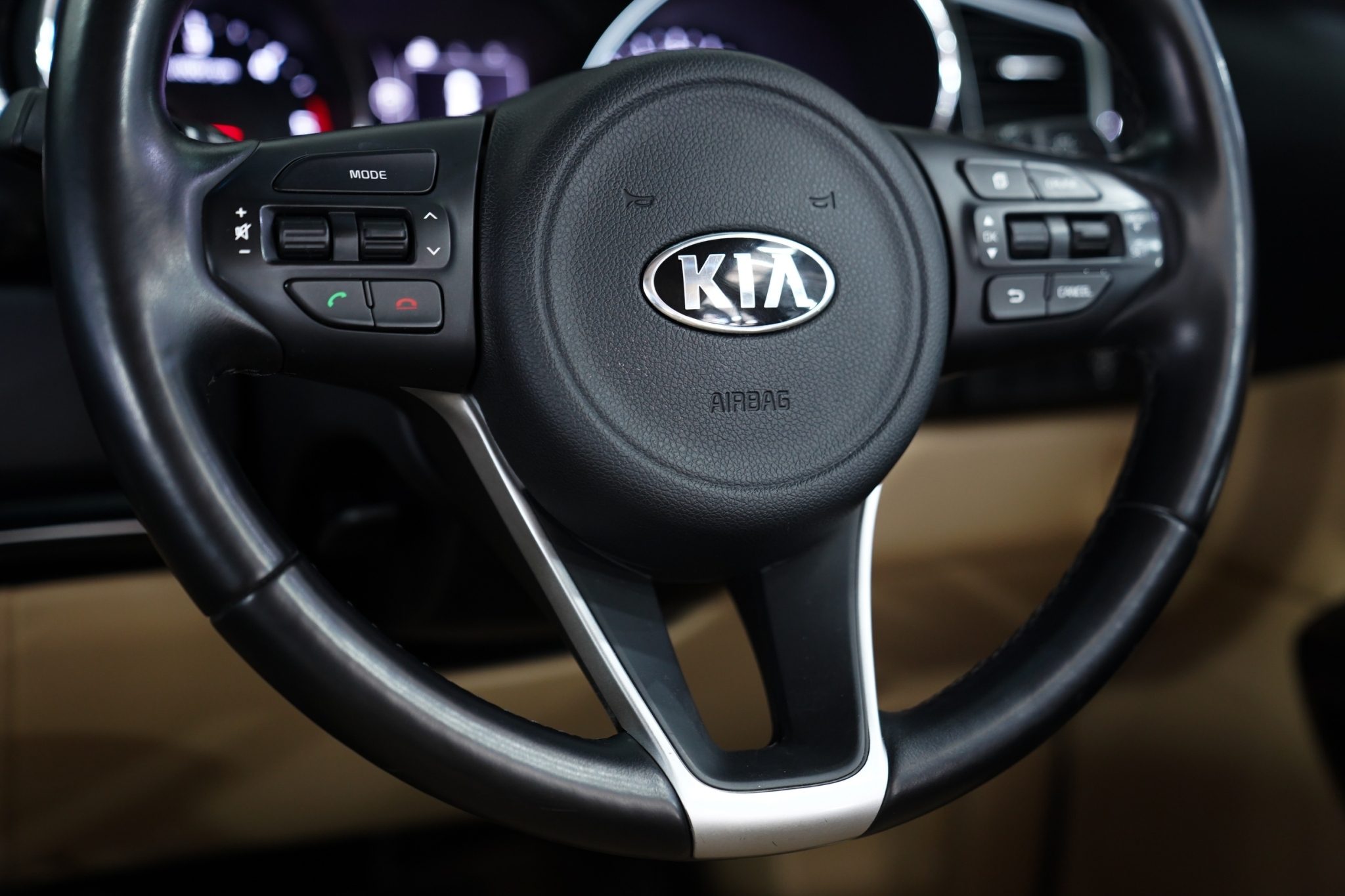 2017 KIA Grand Carnival 2.2 EX AT