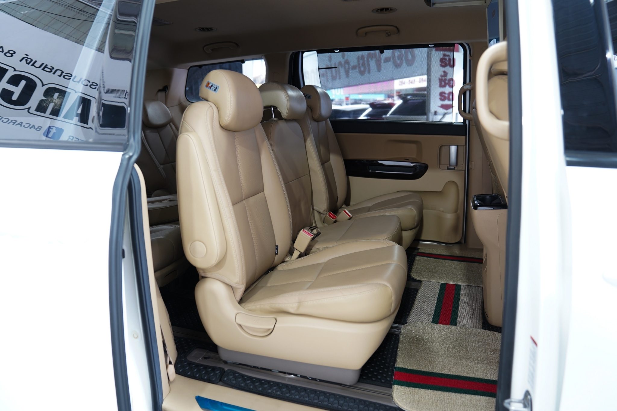 2017 KIA Grand Carnival 2.2 EX AT