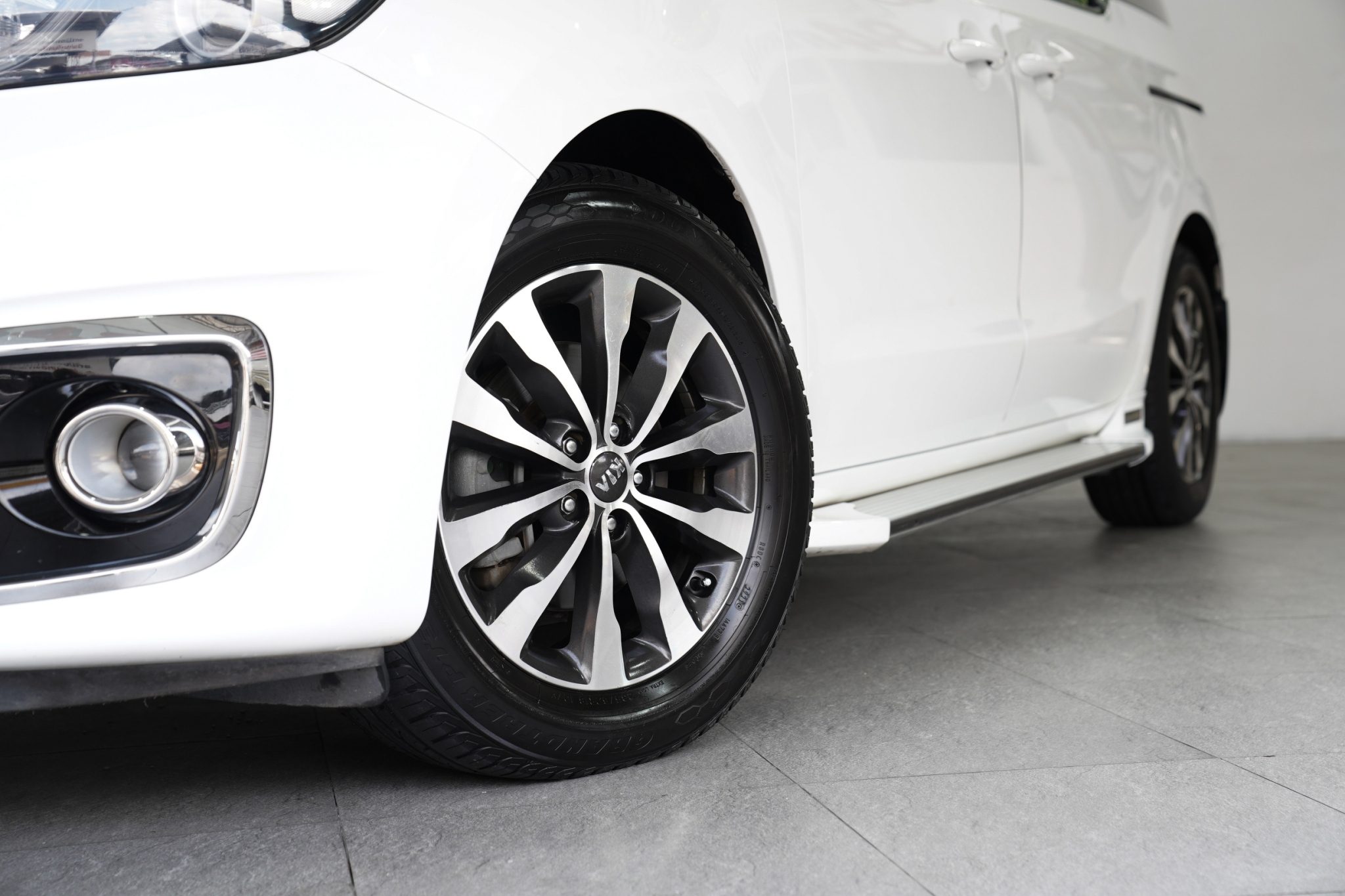 2017 KIA Grand Carnival 2.2 EX AT
