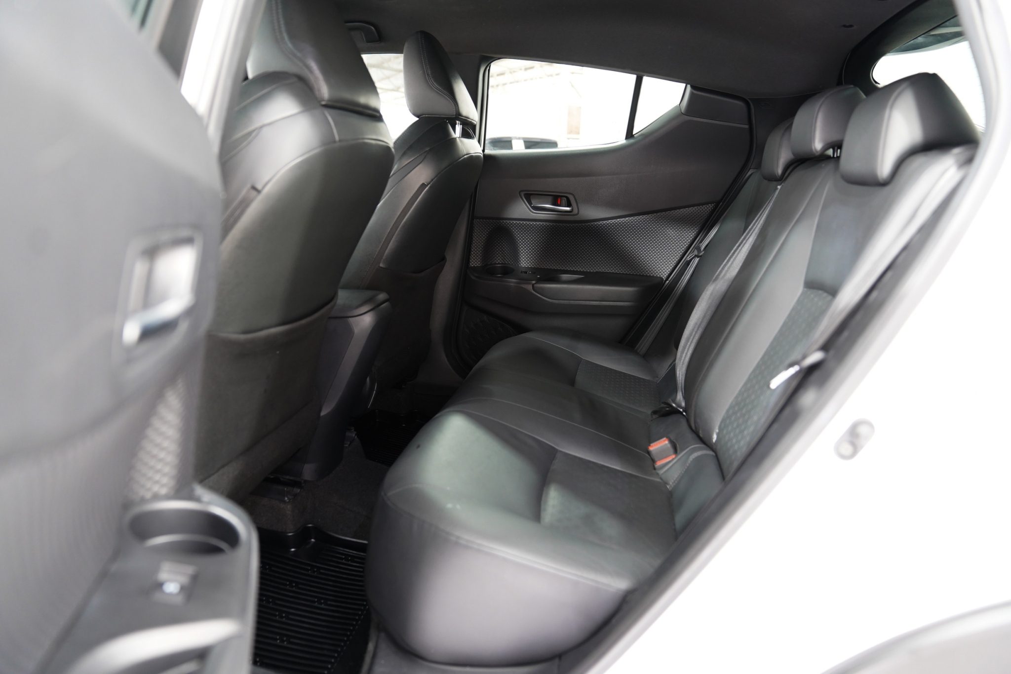 2019 TOYOTA CHR 1.8 Entry AT