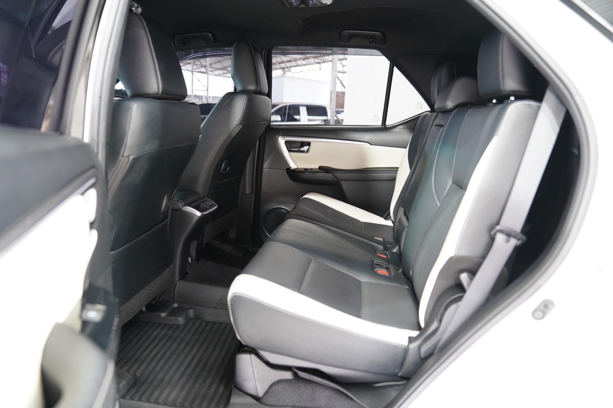 2021 TOYOTA FORTUNER EGENDER 2.8 E SIGMA 4 AT4WD