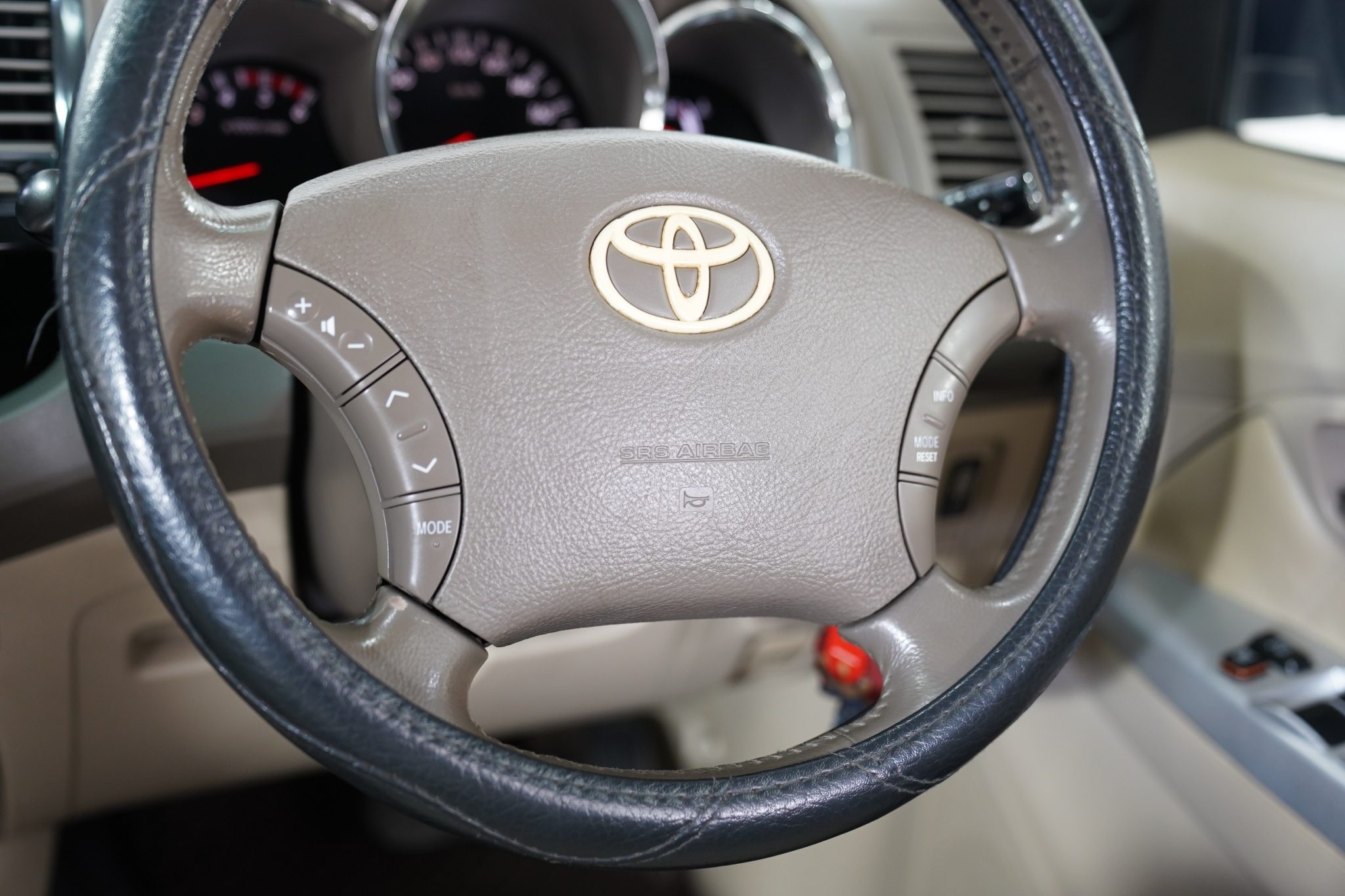 2005 TOYOTA FORTUNER 3.0 V D4D AT4WD