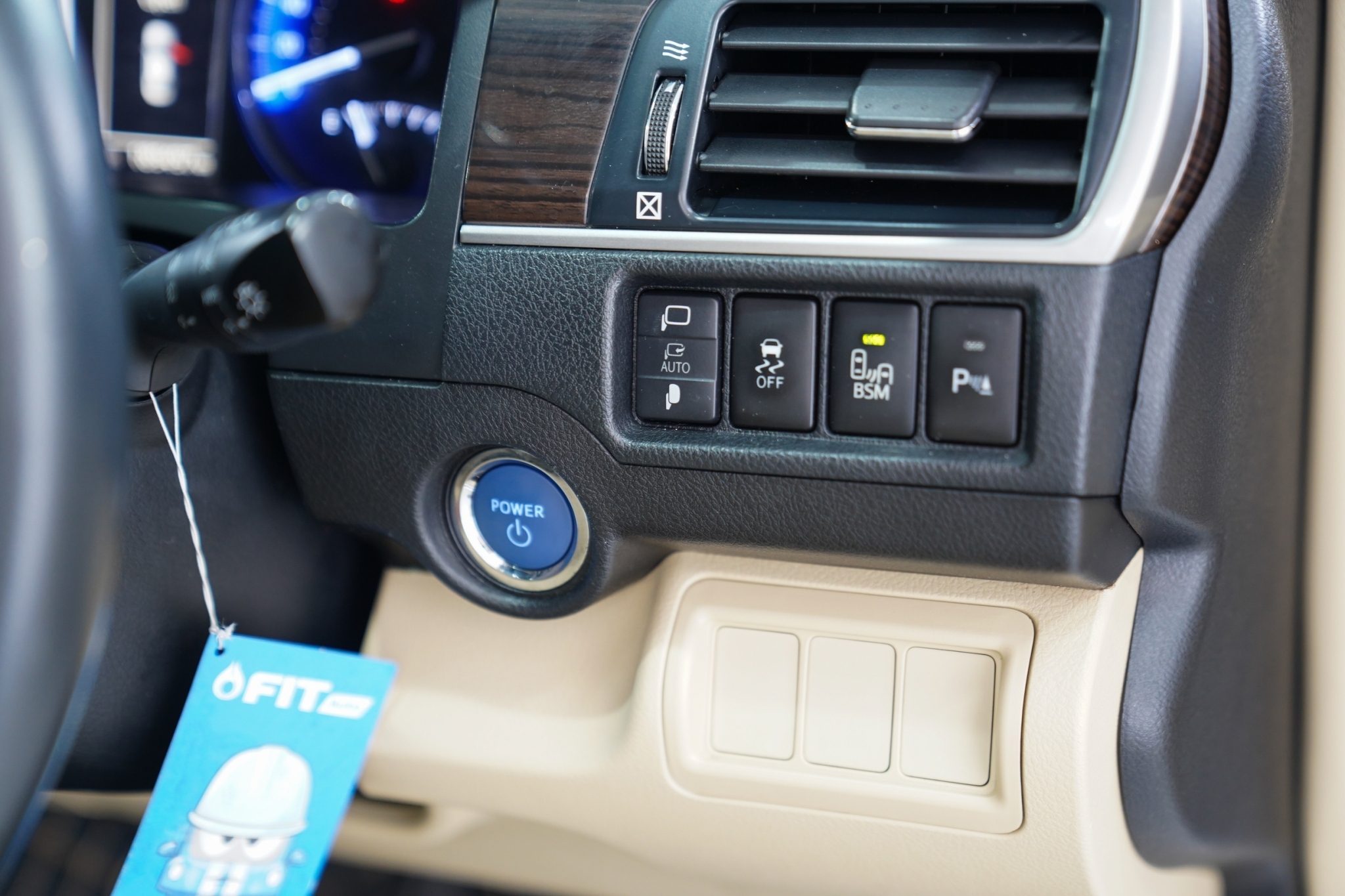 2016 TOYOTA CAMRY 2.5 HYBRID AT
