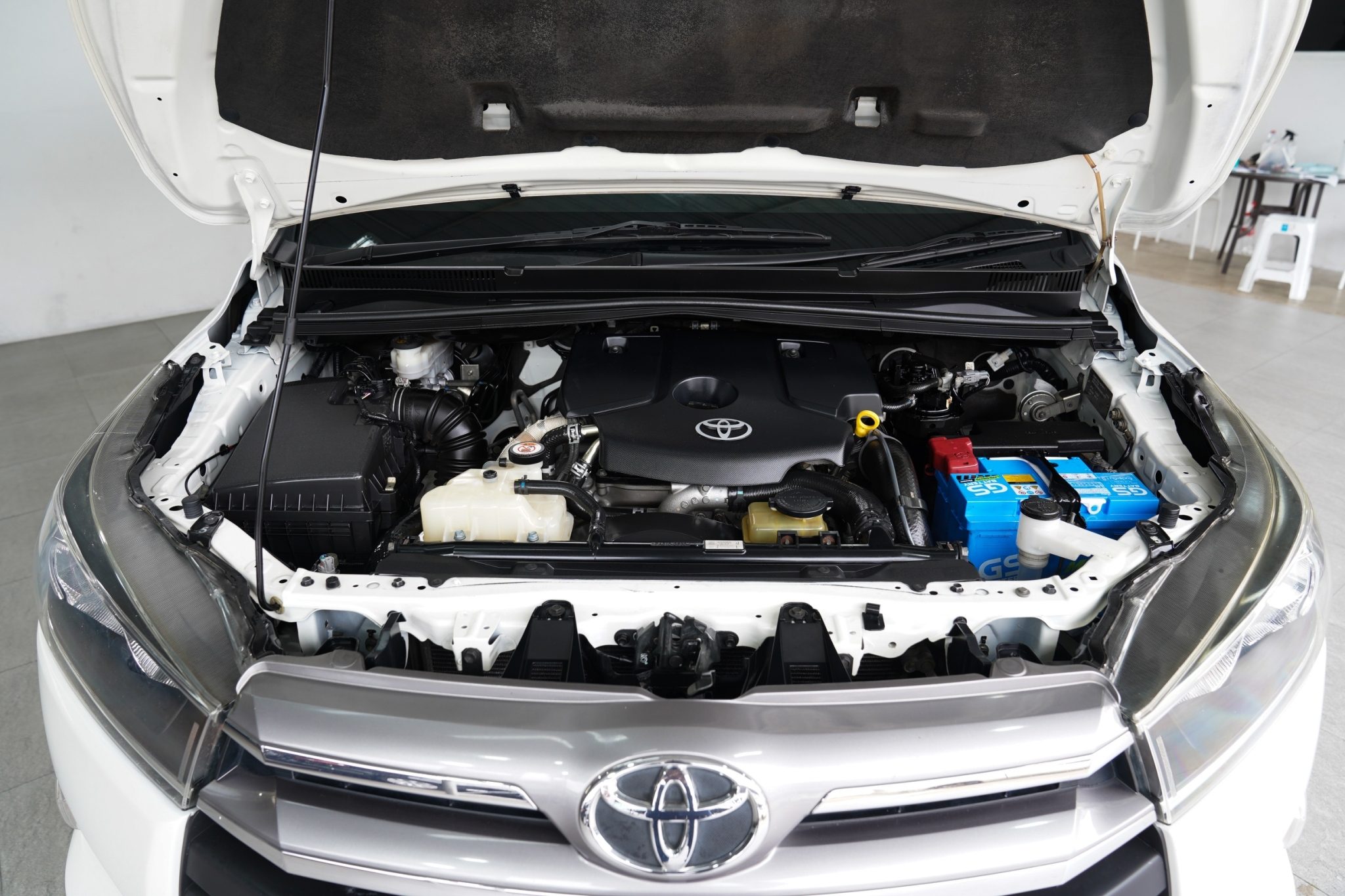 2018 TOYOTA INNOVA 2.8 G AT