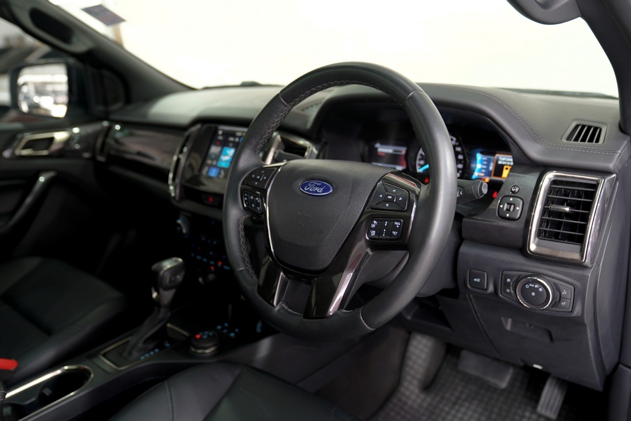 2019 FORD EVEREST 2.0 TITANIUM AT/4WD
