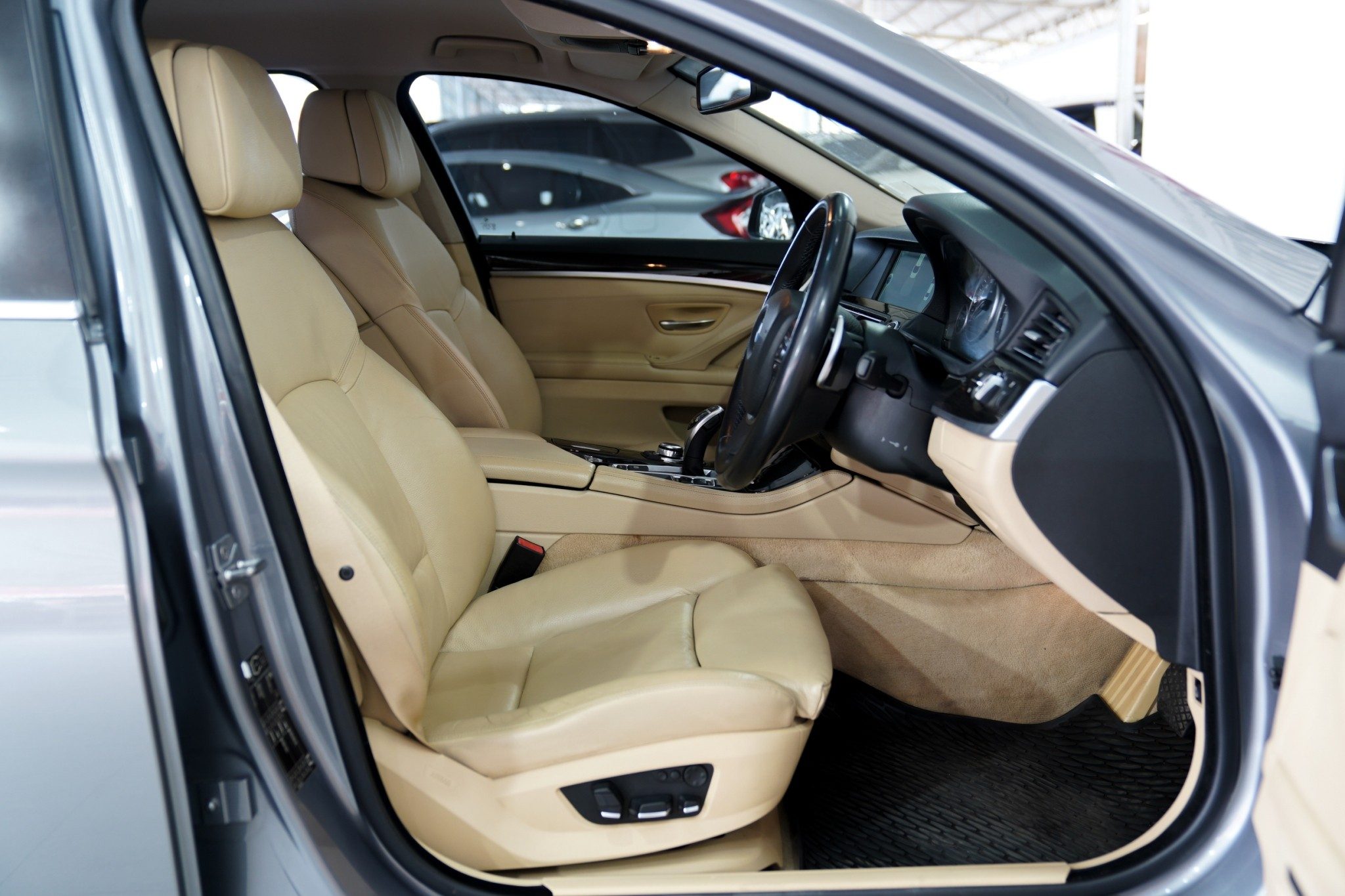 2011 BMW 525d 3.0 AT