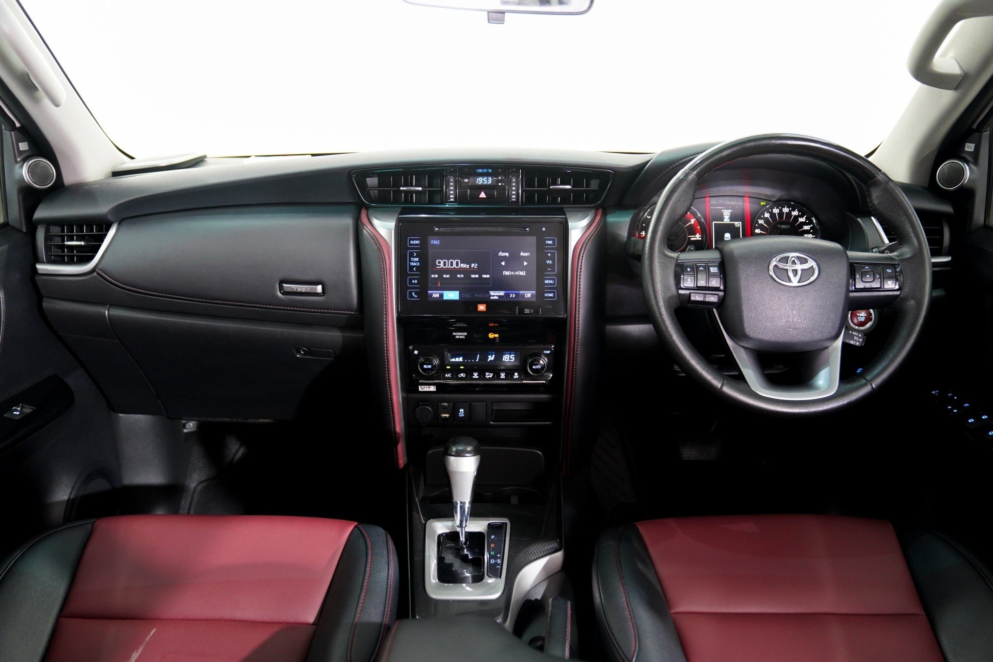 2016 TOYOTA FORTUNER 2.8 TRD SPORTIVO AT